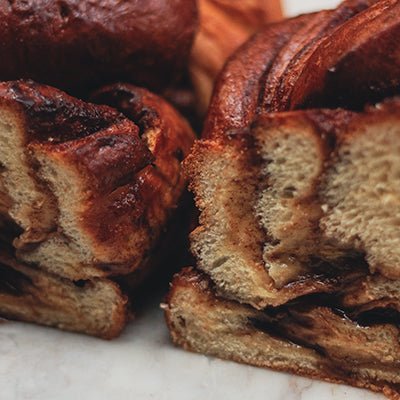 Pan de Masa Madre Babka de Canela