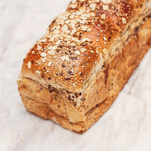 Pan pullman semillas y porridge de avena
