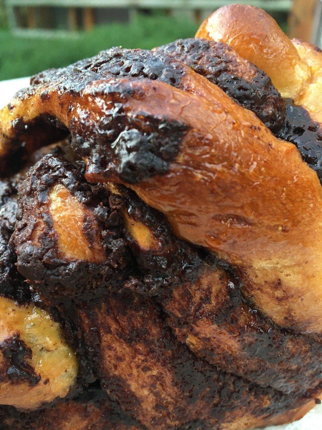 Sourdough babka de chocolate con naranja Suculenta Panadería